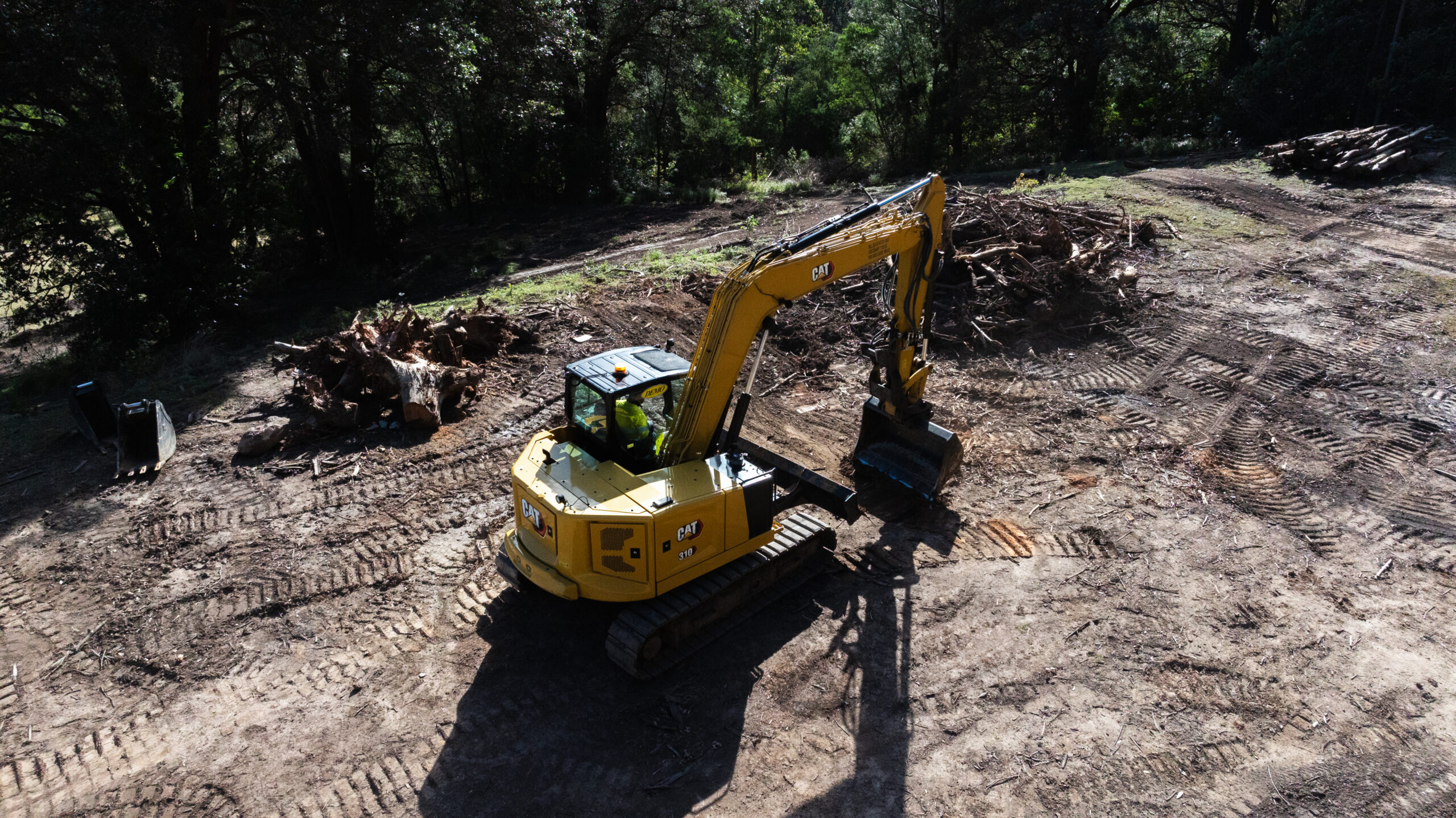Iddon Contracting | Expert vegetation management, land clearing, or earthworks